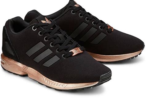 adidas sneaker schwarz goldene sohle|adidas schuhe schwarz damen.